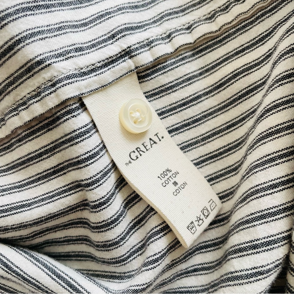 The Great SIZE 2 Flutter Sleeve Cami Stripe Midi Dress in dark gray / white - Picture 5 of 5